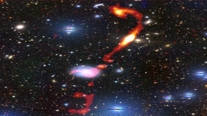 Inkathazo: The 'Troublesome' Giant Radio Galaxy Unveiled by UCT Researchers