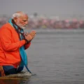 modi at kumbh 2025