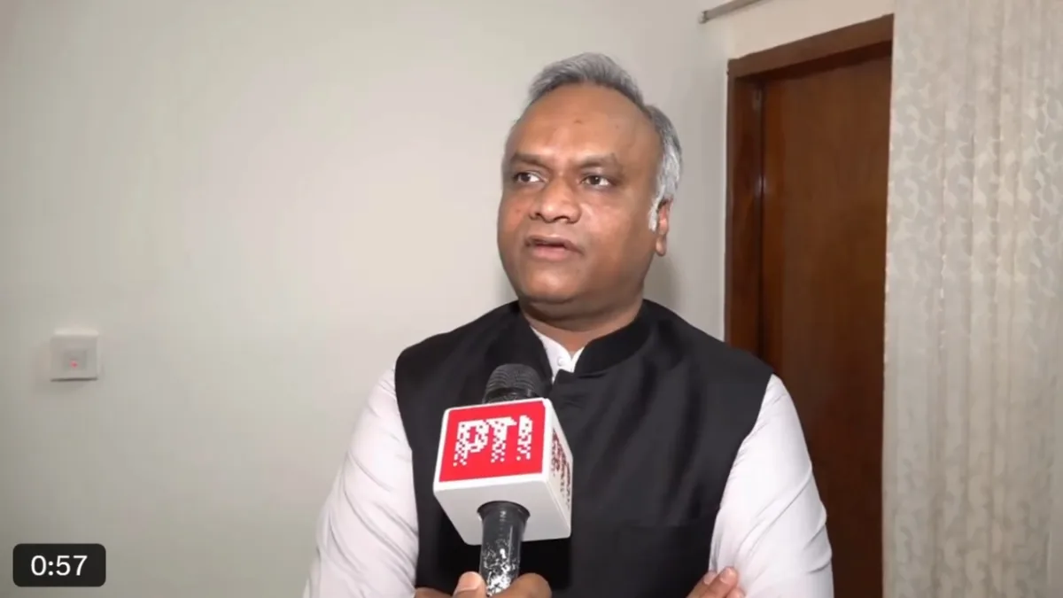 Constitutional Amendments: Karnataka Leaders Clash Over Interpretations