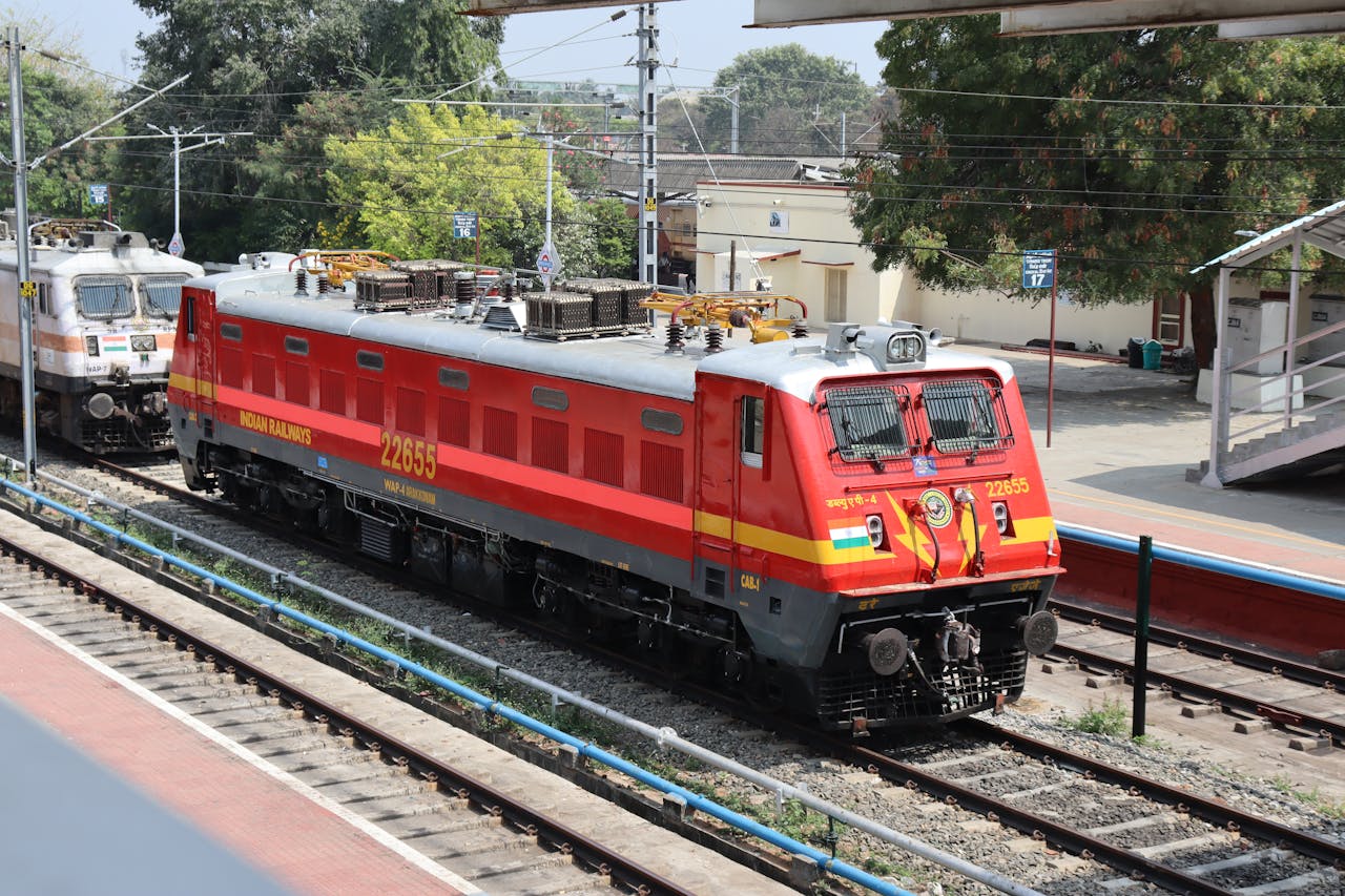 Revolutionizing Freight Transport: Indian Railways Surges Ahead with 99,113 Wagons