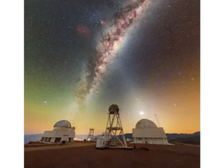 Space Photo of the Week: Milky Way and Zodiacal Light Form Giant ‘X’ Over Chile