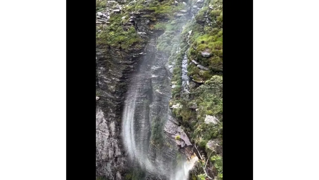 Blend lists into paragraphs: Instead of standalone bullets, weave them into flowing sentences. ✨ Instead of: Reduces travel time Boosts tourism ✨ Try: “The train not only reduces travel time across rugged terrains but also revitalizes tourism and local economies.” Vary sentence length and structure: A mix of short punchy lines and longer descriptive ones mimics human rhythm. Add personal or emotional nuance: Phrases like “viewers were left stunned” or “locals call it a miracle” help inject soul. Avoid excessive transitions: Use fewer “additionallys” and “meanwhiles” when you already have natural flow. Limit subheadings: Stick to 2–3 if the article’s under 500–600 words. It keeps the layout breezy.