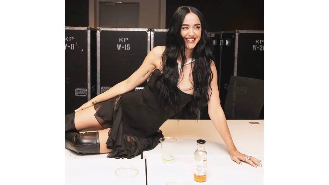 Orlando Bloom Trolls Katy Perry-Trudeau Buzz 'Clapping' for the Satire