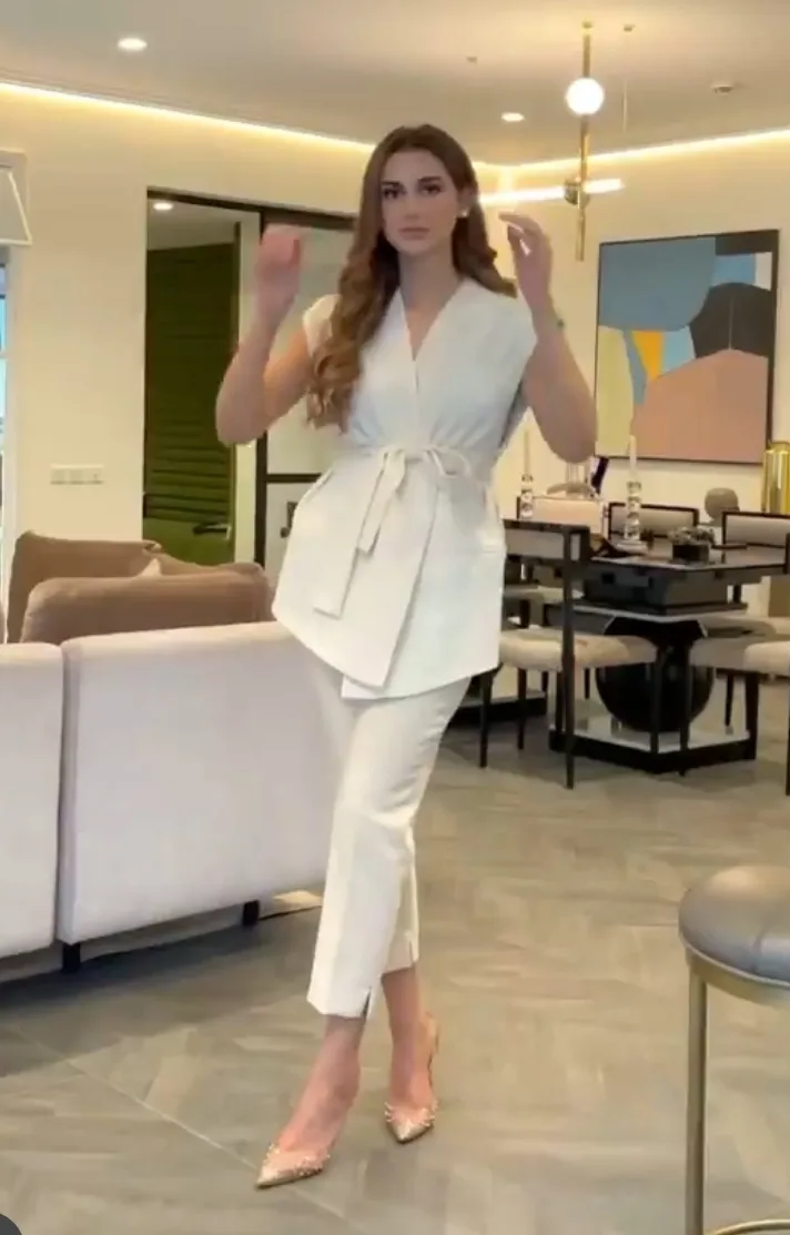 Pakistani Influencer Accused of Cheating on Pregnant Wife Emaan with Zahra Malik