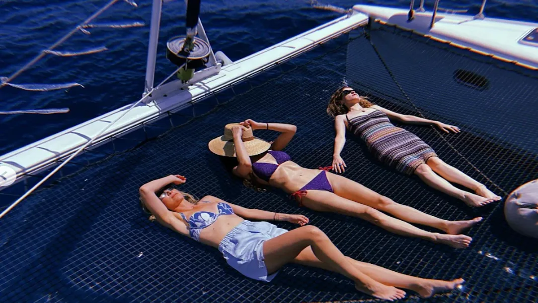 Anna Kendrick shares a gallery of sun-drenched bikini photos from her Costa Rica birthday