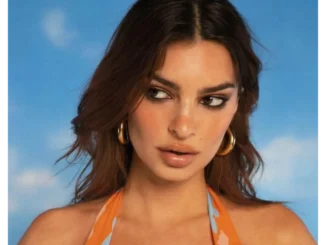 Emily Ratajkowski Flaunts Thong Bikini in Summer Vacation P