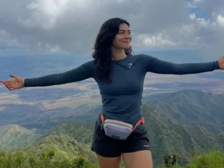 Keiani Conquers Mount Ka'ala