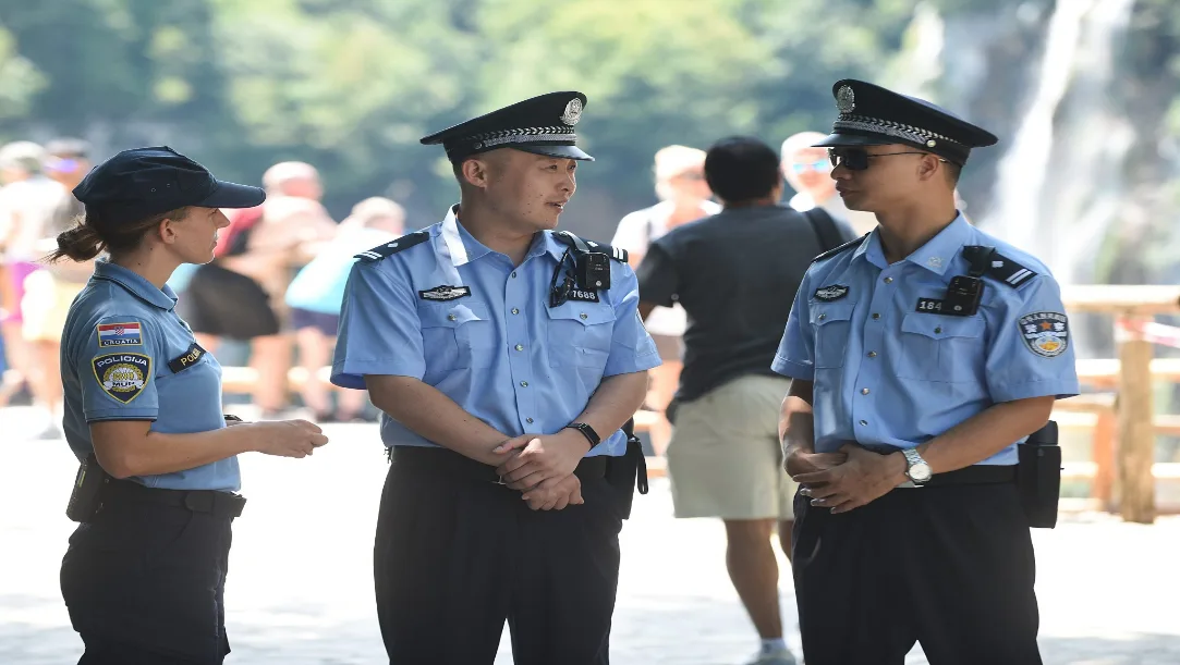 Mainland Chinese police cash rewards Taiwan influencers
