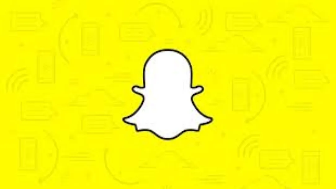 Snapchat Topic Chats feature interface