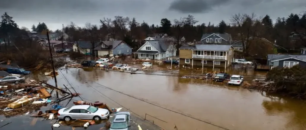 “Washington Floods: 100,000 Ordered to Evacuate – Rivers Rising Fast!”