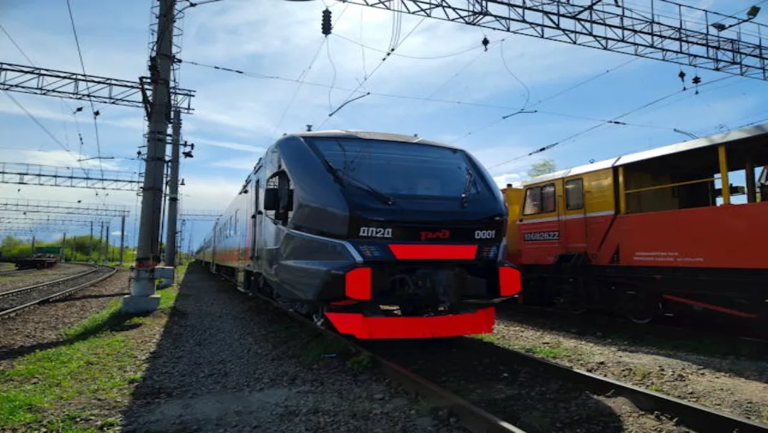 Indian Railways passenger growth and modernization stats 2025