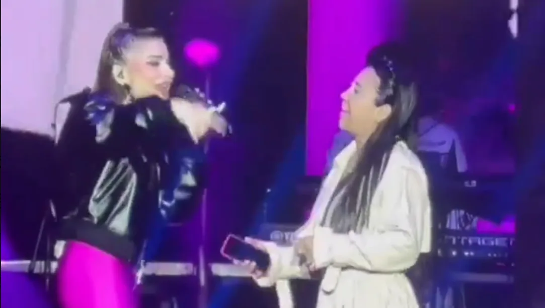 Kanika Kapoor performing live at MeGong Festival before shocking viral video incident