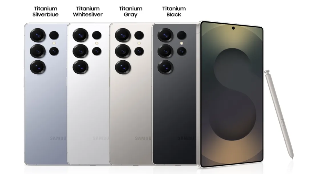 The new Samsung Galaxy S26 Ultra in Titanium Gray with a pre-order badge.