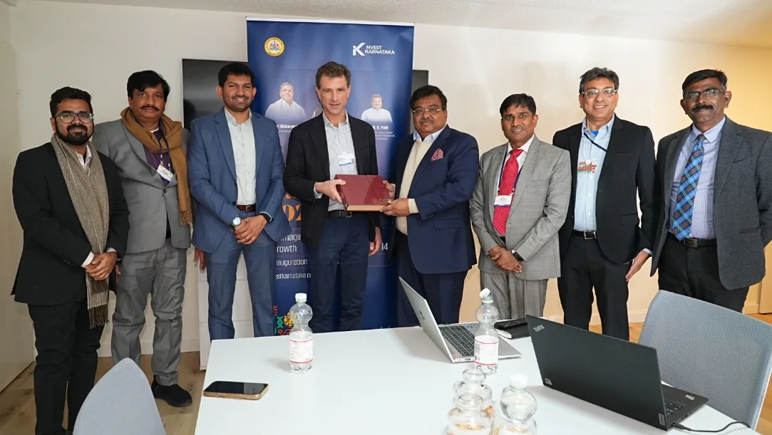 Karnataka Minister M B Patil with Octopus Energy co-founder Stuart Jackson