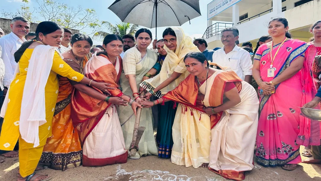 ಬೆಳಗಾವಿ ಗ್ರಾಮೀಣ ಕ್ಷೇತ್ರದ ನಂದಿಹಳ್ಳಿ ಗ್ರಾಮದ ಸರ್ಕಾರಿ ಕನ್ನಡ ಹಿರಿಯ ಪ್ರಾಥಮಿಕ ಶಾಲೆಯಲ್ಲಿ