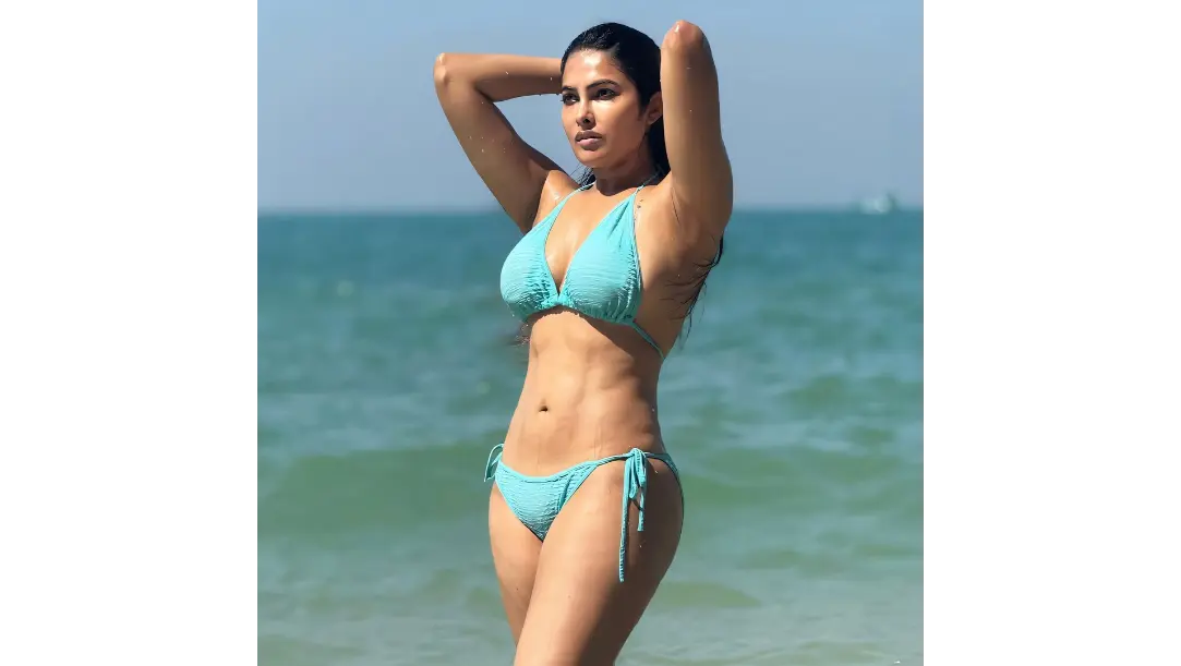 Telugu actress Divi Vadthya