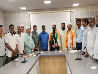 Kalaburagi Dargah Chief Meets Hubballi-Dharwad Urban Development Authority