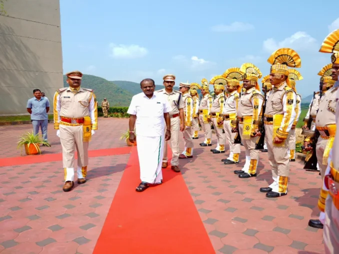 Union Minister H.D. Kumaraswamy inspecting RINL Steel plant coke oven batteries.