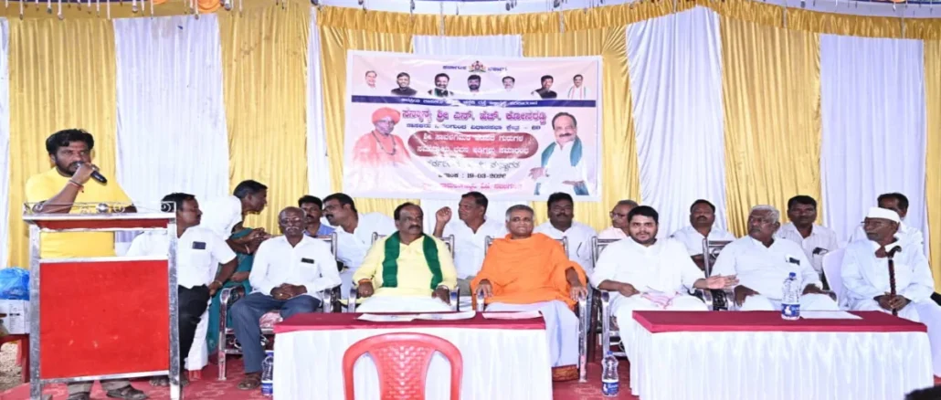 MLA N.H. Konaraddi initiated the construction of the Hadapad Samaj building in Navalgund with a 40-lakh grant. Part of a 21-crore regional development plan.