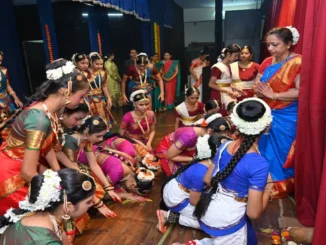 Nritya Kala Mandir students performing Bharatanatyam during 30-year celebration