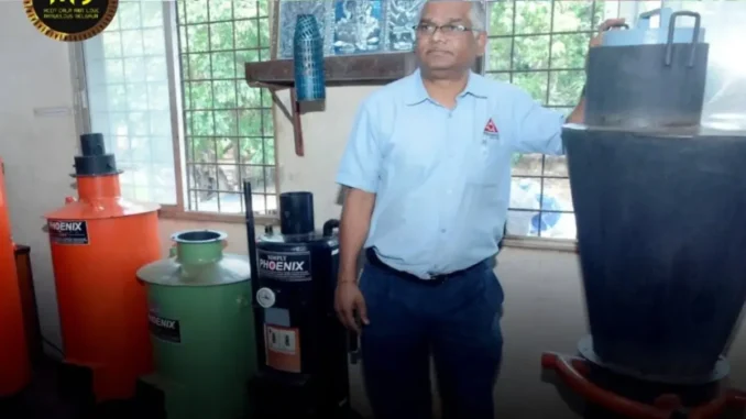 Belagavi entrepreneur Sameer Kanabargi promoting biomass stoves and heaters as alternatives to LPG
