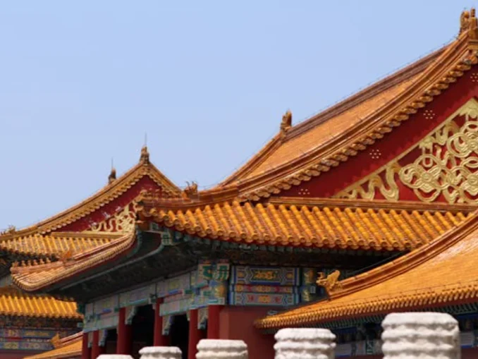 China’s real estate market has collapsed by 25% since 2021