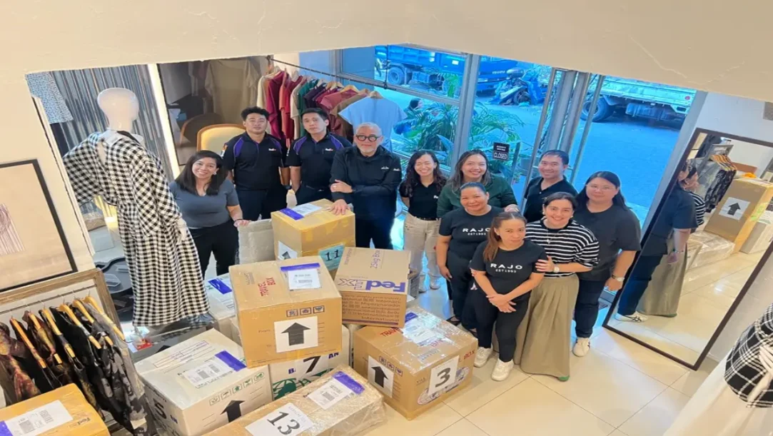 edEx shipping delicate fashion garments internationally.