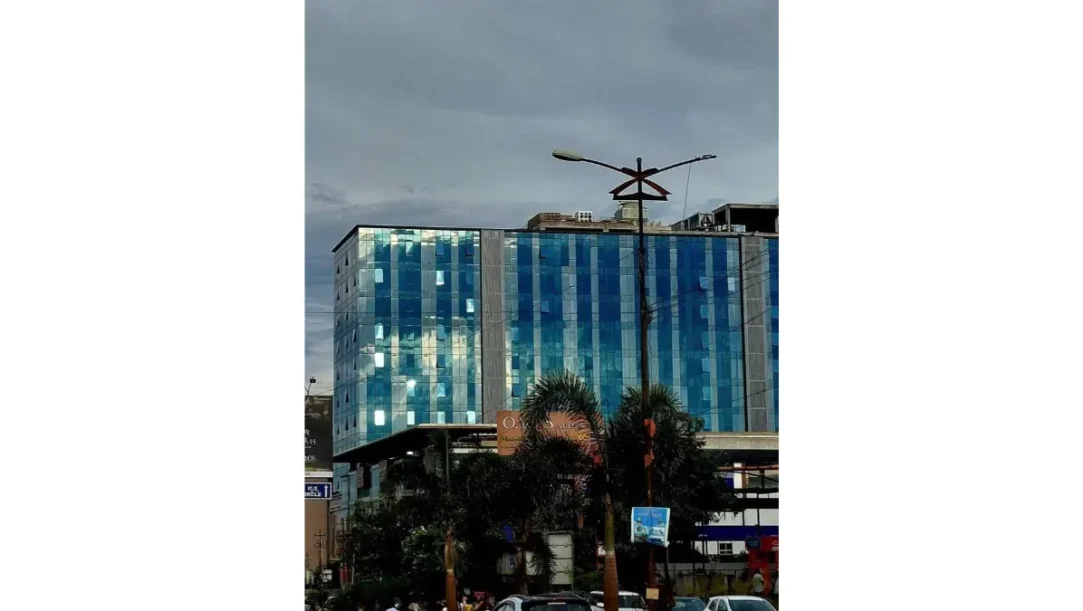 ivo X300 Ultra India Launch — Spotted at IPL 2026 with Shreyas Iyer