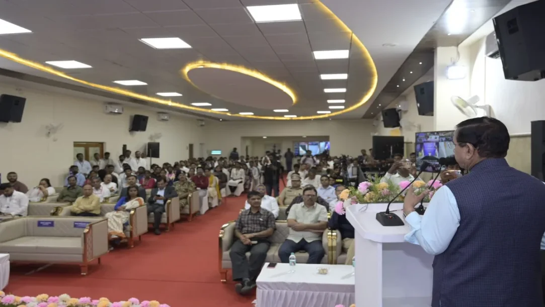Prahlad Joshi Leads Hubballi’s Rozgar Mela, PM Modi Inaugurates Nationwide Drive”