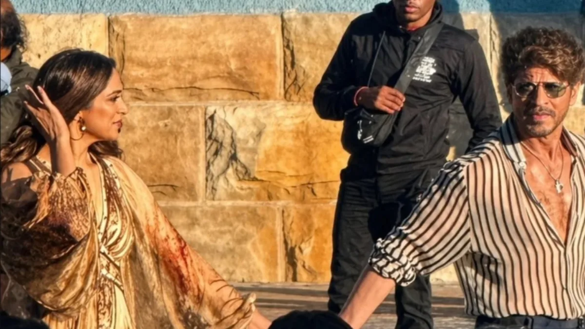 Shah Rukh Khan & Deepika Padukone 'King' Set Images Leaked: