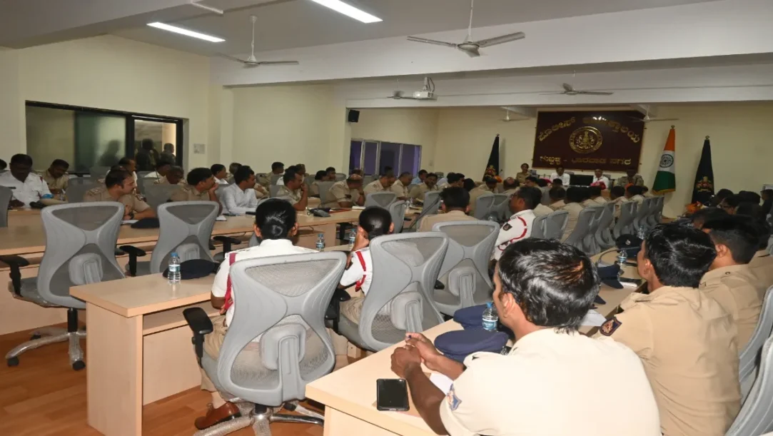 Hubballi-Dharwad Police legal workshop