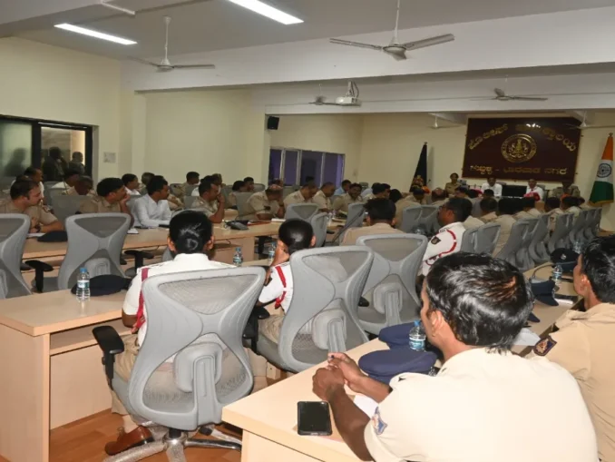 Hubballi-Dharwad Police legal workshop