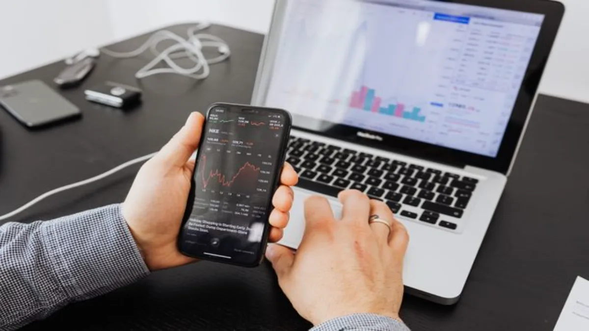 Comparing Trading Apps Based on Individual Requirements 