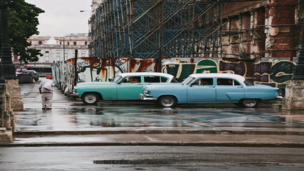 hiring experienced Denver car transporters.