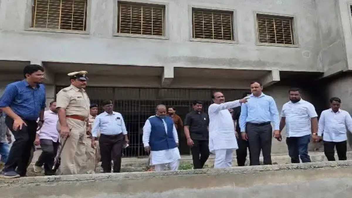 Old Hubballi hospital inauguration 100-bed facility Karnataka