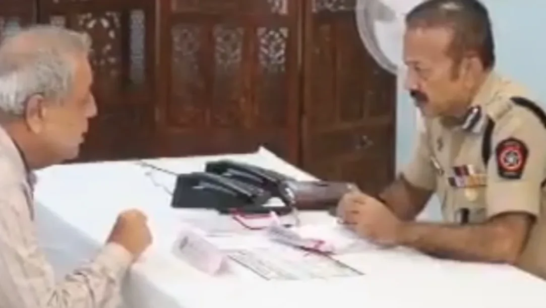Watch Mumbai Police commissioner Tuesday 330 PM open meeting headquarters video