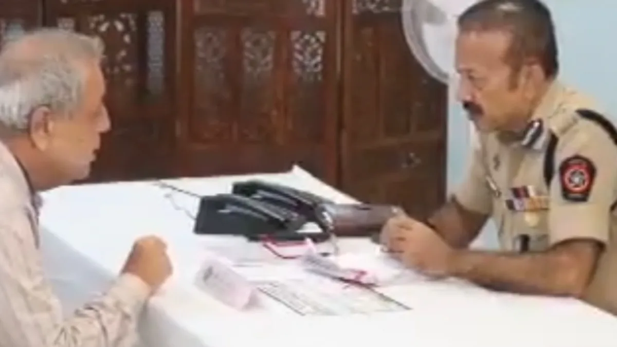 Watch Mumbai Police commissioner Tuesday 330 PM open meeting headquarters video