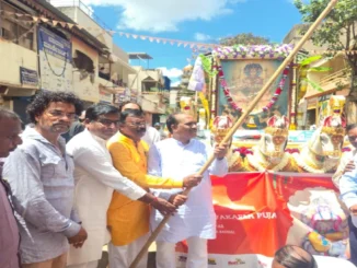 Hubballi Mahaveer Galli Sri Vishwakarma Temple puja and 50 lakh renovation guddali puja photos