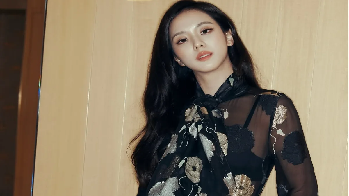 Jisoo Tags Dior in Paris Night Post as Fans Call Her Dior Princess