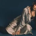 Shruti Haasan blur Instagram post with jewel and stylist credits