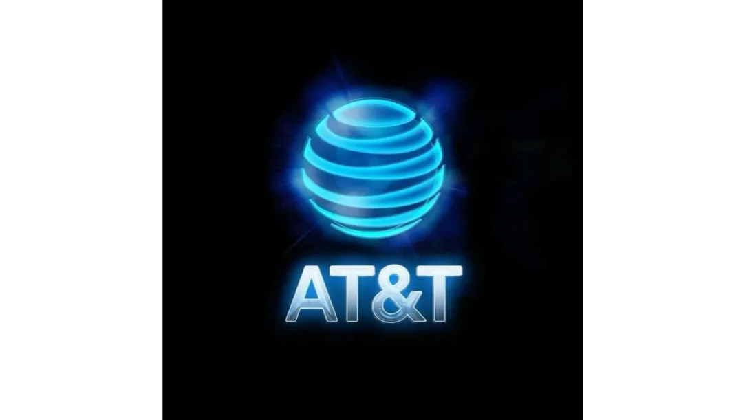 iPhone 18 Pro Max on AT&T showing an SOS status that needs a replacement