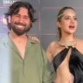 Urfi Javed and Orhan Awatramani pose together at Disco Dancer The Musical, fans say ‘rab ne bana di jodi’