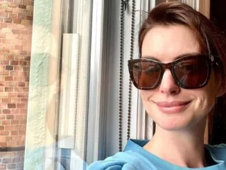 Anne Hathaway's Candid Confession: 10 Actors, Fake Emotions, and a Disgusting Casting